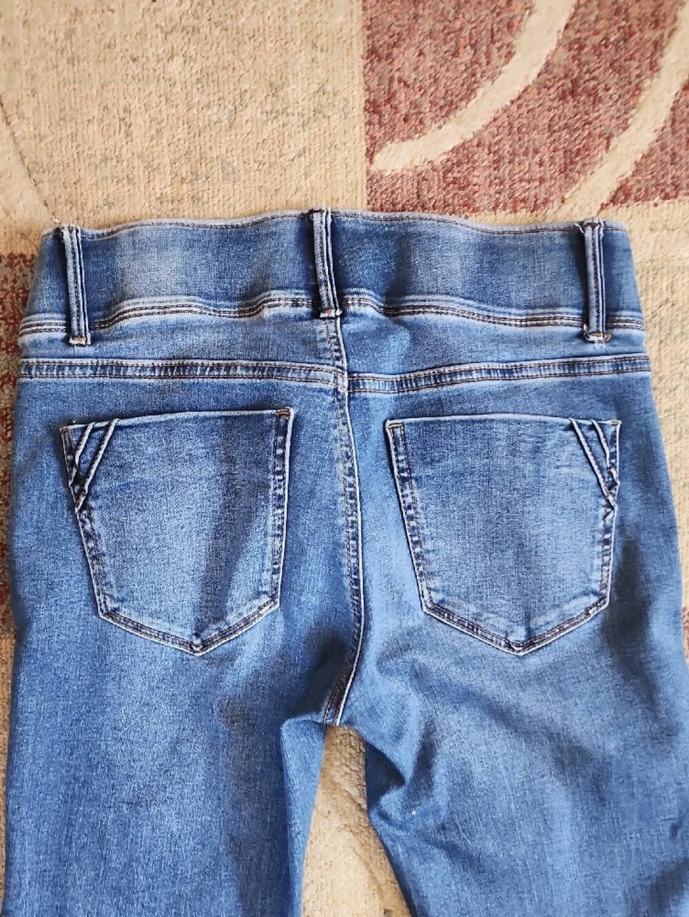 Women’s Blue Distressed Skinny Jeans